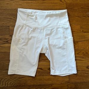 Women’s BALEAF 8” high waisted bikers shorts with pockets